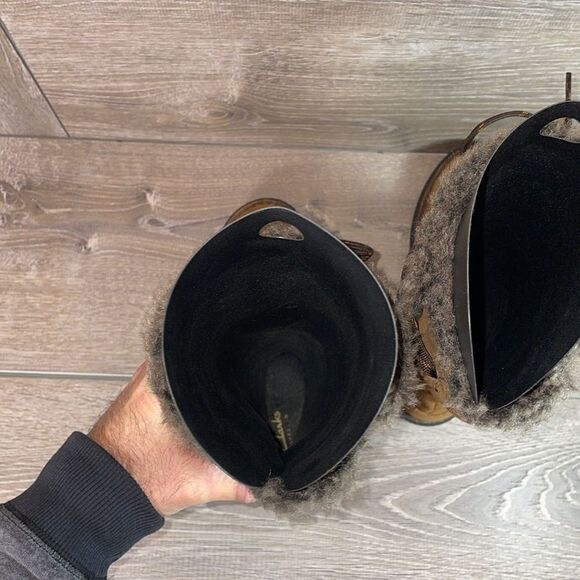 Clarks Avington Hayes Warm Tan Suede Women’s Sz 6.5M Tall Lace Up Faux Fur Boots - Picture 5 of 12